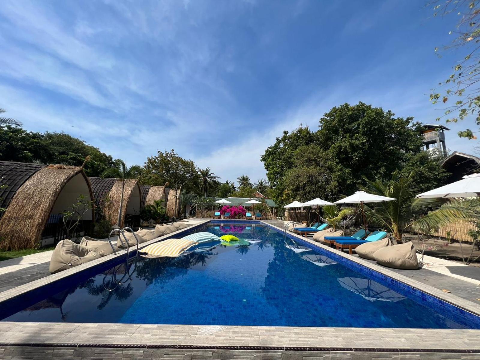 גילי אייר Living Asia Sunset Resort מראה חיצוני תמונה