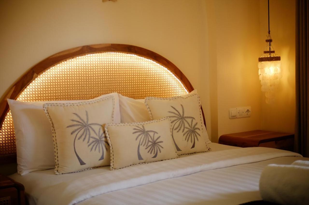 גילי אייר Living Asia Sunset Resort מראה חיצוני תמונה